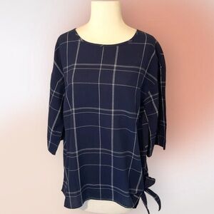 Doe & Rae Side Tie 100% Cotton Navy and White Plaid Top Size Med NWOT